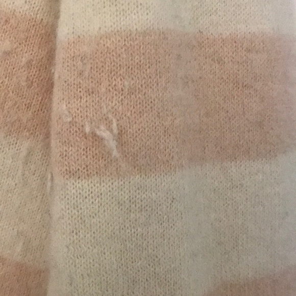 French Connection Angora Sweater ❄️ - Picture 3 of 5